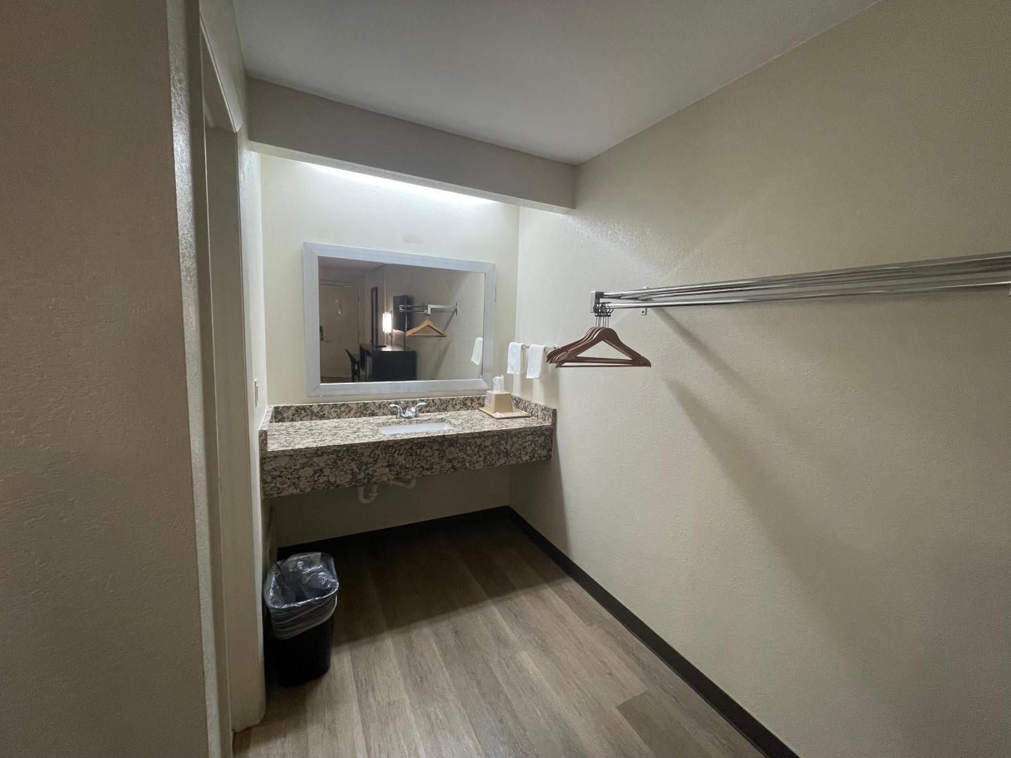 Royal Inn Motel Fredericksburg Luaran gambar